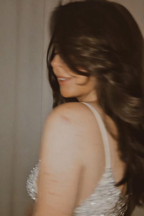 „EQOLOGY – gdzie włosy spotykają luksus.”